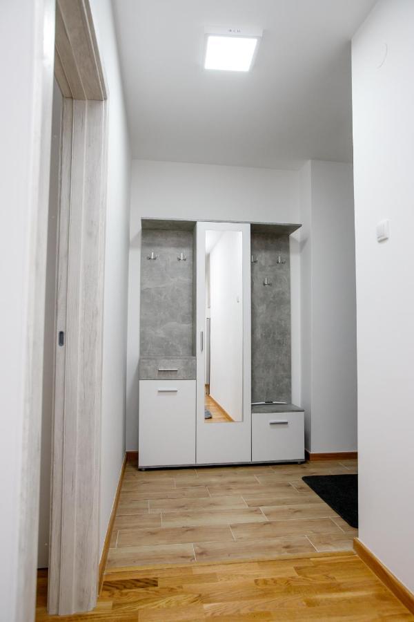 Tik Tak Apartman Subotica Buitenkant foto
