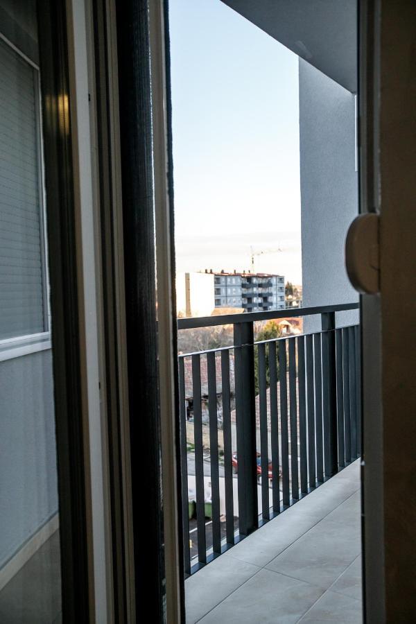Tik Tak Apartman Subotica Buitenkant foto